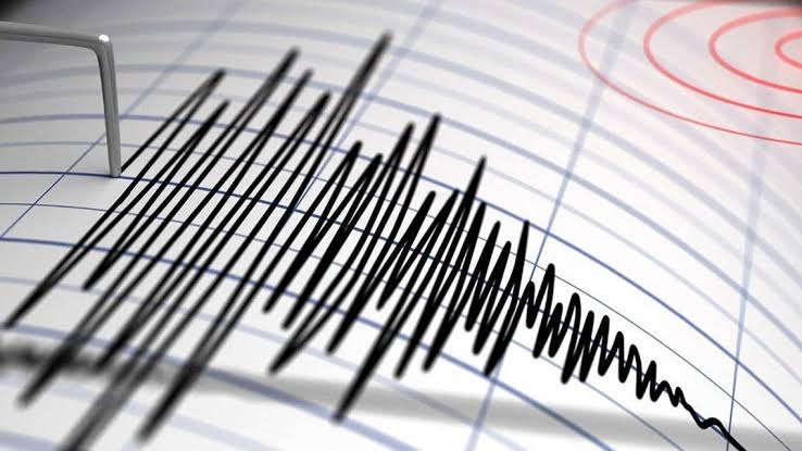 زلزال بقوة 4.9 درجات يضرب جزر فيجي جنوب المحيط الهادئ