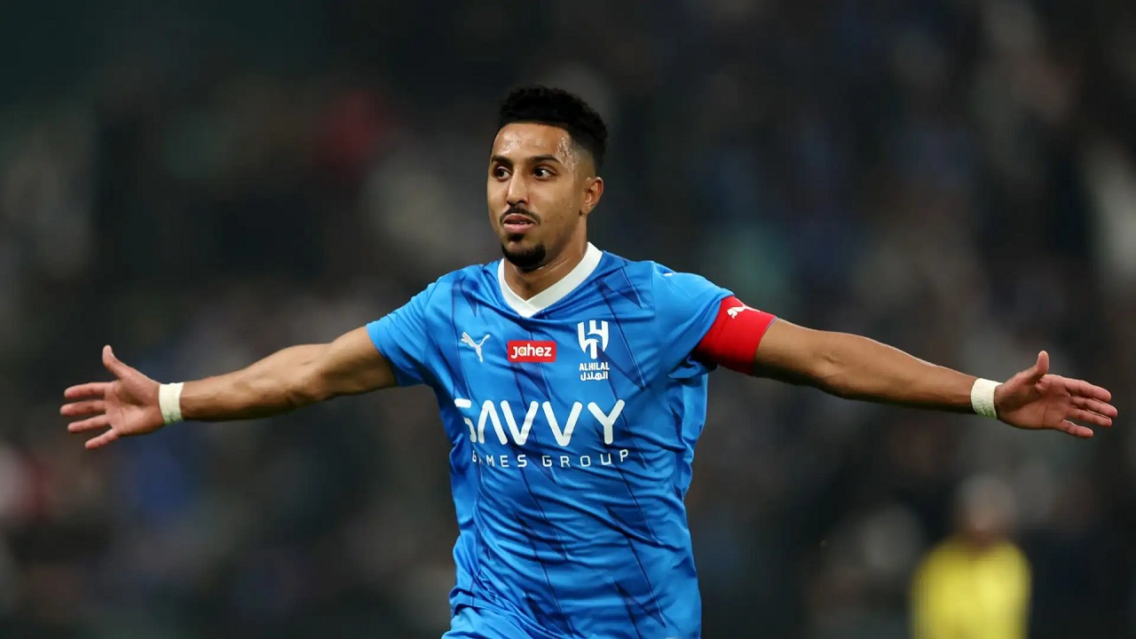 الراشد يطالب كونغيرتون بعدم الحديث مع جمهور الأهلي .. فيديو