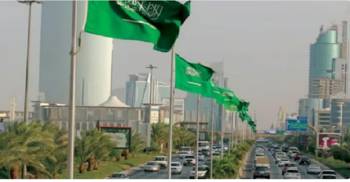 «الأرصاد» عن طقس الأحد: فرصة لهطول أمطار رعدية ورياح نشطة على عدة مناطق