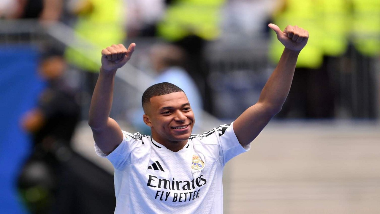 القبض علي 3 مواطنين لترويجهم مواد مخدرة بتبوك