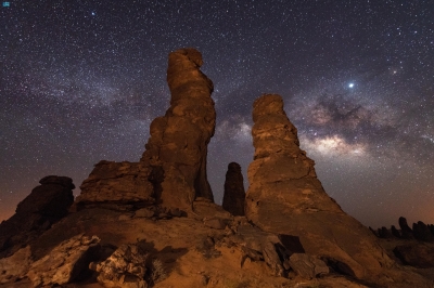 اعتماد منارة العلا و'الغراميل' مواقع للسماء المظلمة