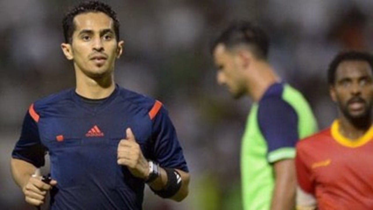 الإطاحة بمخالف لاستخدامه حطبًا محليًا في أنشطة تجارية بعسير