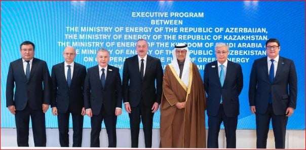 المملكة توقع برنامجًا تنفيذيًا للتعاون في تطوير ونقل الطاقة المتجددة مع أذربيجان وكازاخستان وأوزبكستان