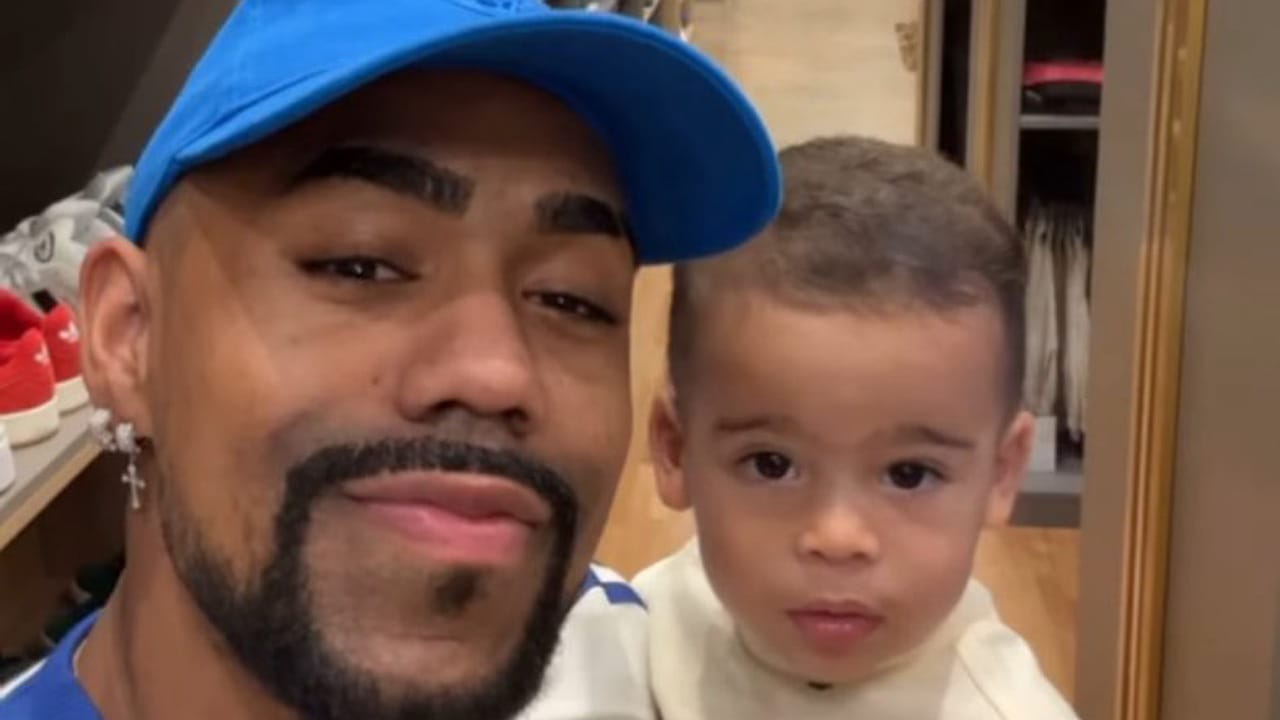 سمك لبن تمر هندي.. وليد الفراج يهاجم تأخر الرواتب في الدوري .. فيديو