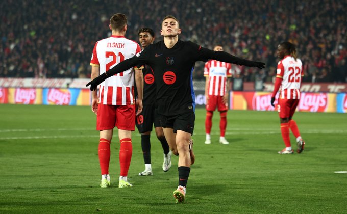 برشلونة يكتسح النجم الأحمر بخماسية في دوري الأبطال