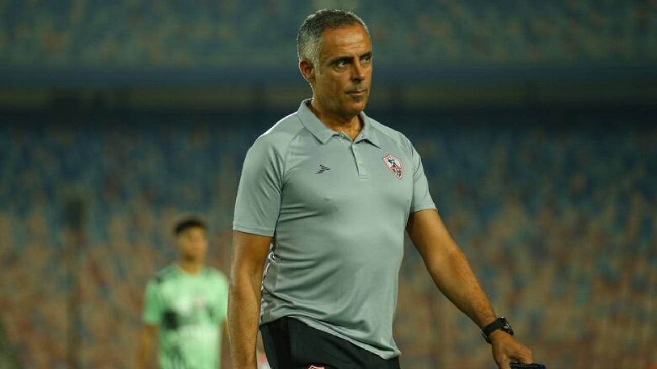 لاعب فنربخشة التركي يفقد أعصابه خلال مواجهته أتلتيك بيلباو