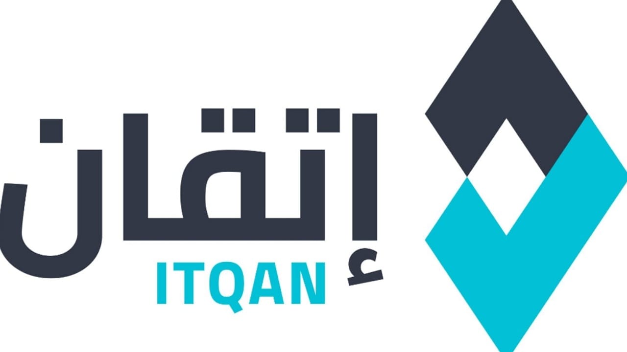 لاعب فنربخشة التركي يفقد أعصابه خلال مواجهته أتلتيك بيلباو