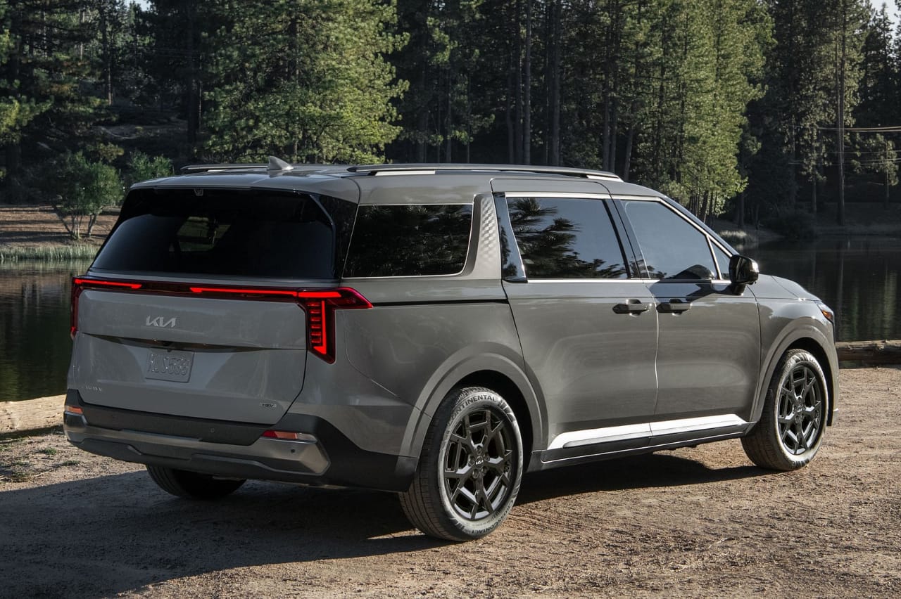 نجم ليفربول يشعل الصراع بين ريال مدريد ومانشستر سيتي