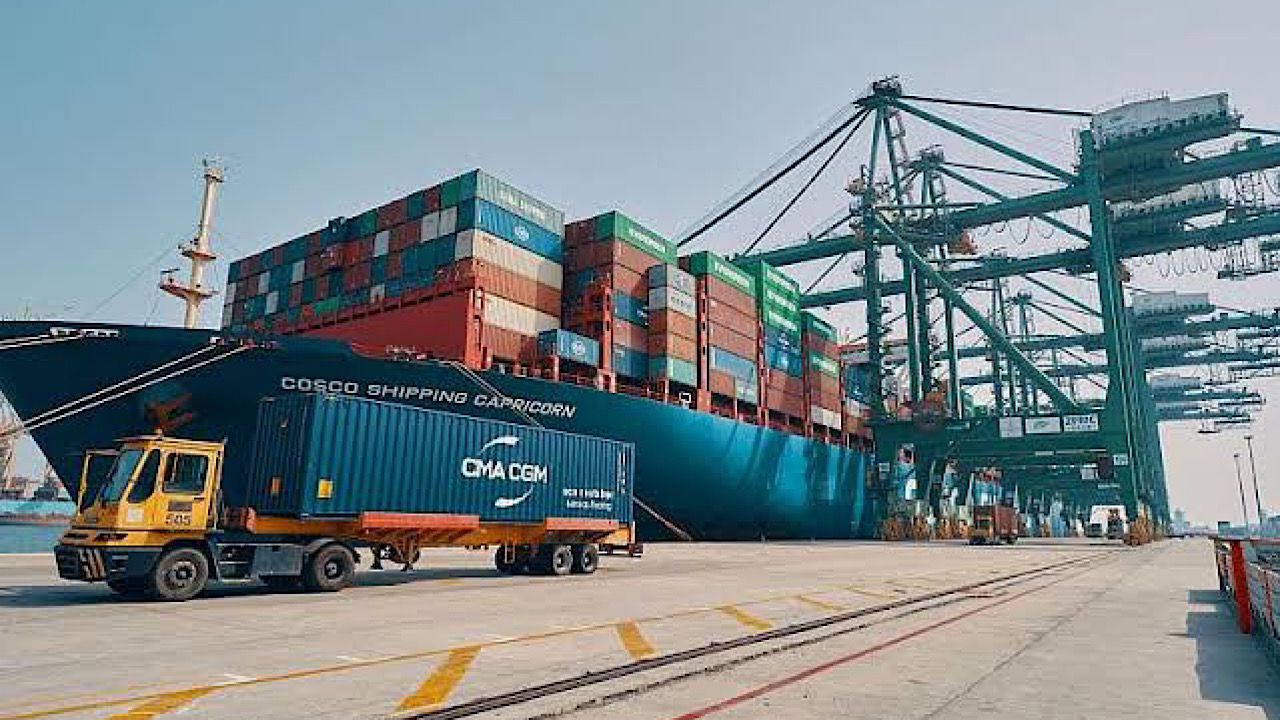 محمد صلاح يكشف عن مستقبله مع ليفربول