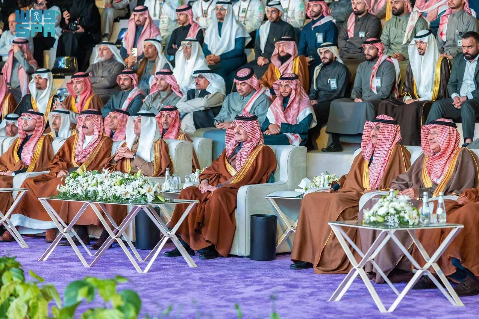 أمير المنطقة الشرقية يُدشّن مهرجان تمور الأحساء في نسخته العاشرة