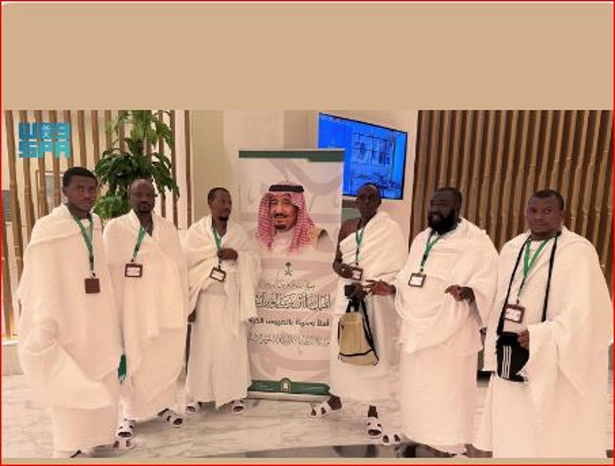 ضيوف برنامج ضيوف خادم الحرمين للعمرة والزيارة: نقضي أجمل اللحظات بجوار البيت الحرام