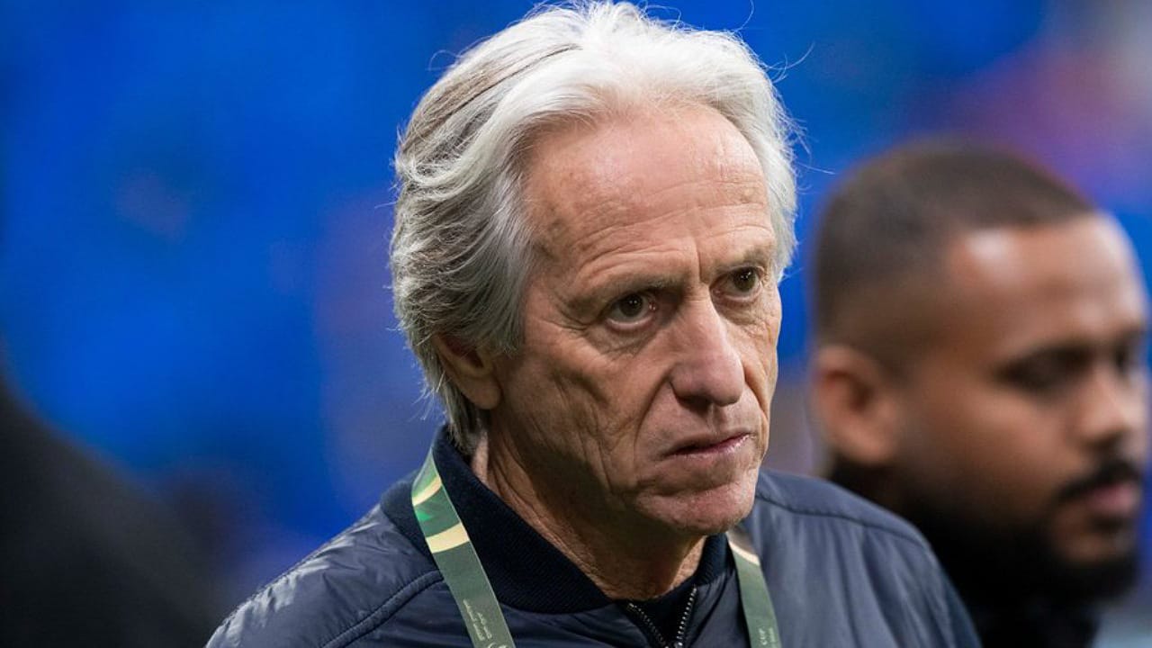 فرحة جنونية لـ حمد المنتشري لحظة فوز الاتحاد على الهلال.. فيديو