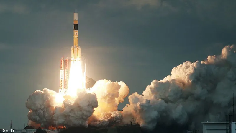 اليابان تطلق صاروخا يحمل قمرا صناعيا لتحديد المواقع الجغرافية