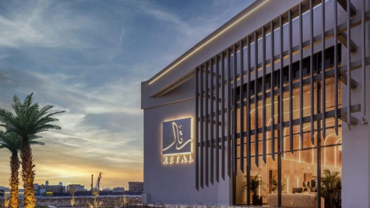 يايسله يفقد أعصابه في فوز الأهلي على الفتح بلحظات درامية